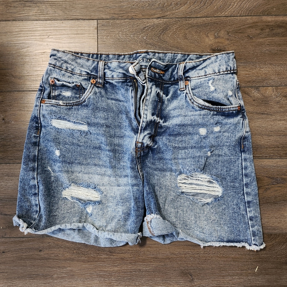 AERO 90's Denim Shorts, size 6
